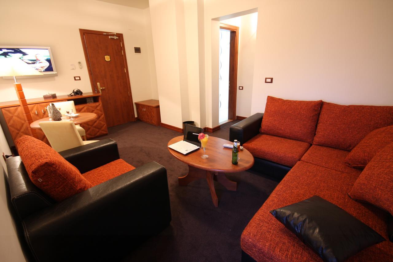 Plasma Hotel Tripoli Exterior photo